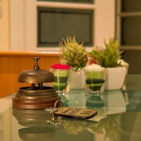 Hotel Oiti 2*