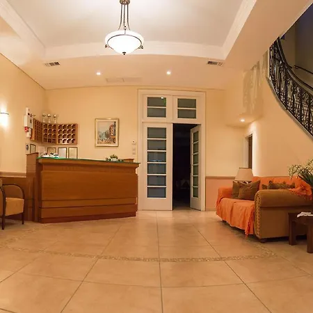 Ξενοδοχείο Oiti 2*