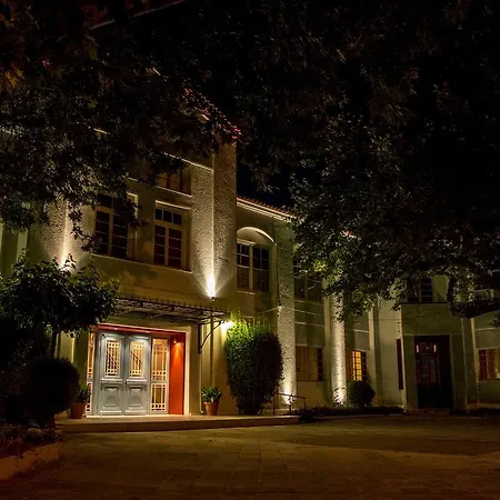 Hotel Oiti 2*
